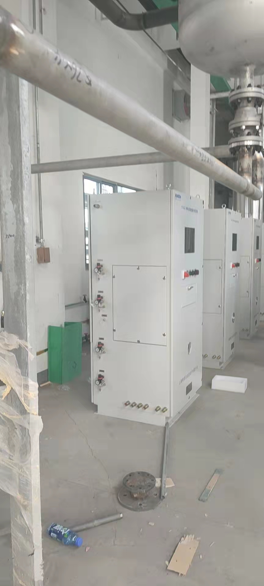 在線氣相色譜分析系統(tǒng)現(xiàn)場(chǎng) 在線氣相色譜分析系統(tǒng)現(xiàn)場(chǎng)