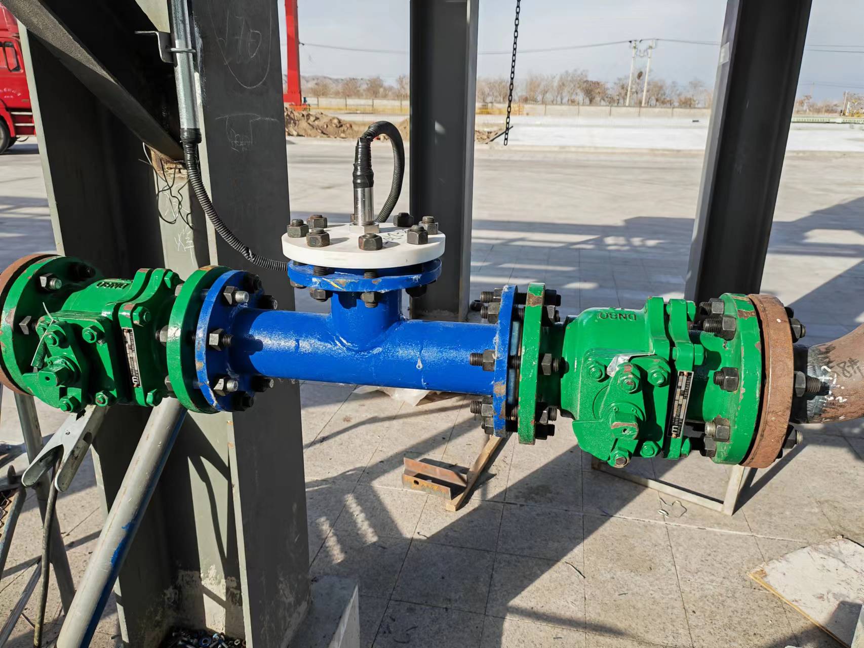 無水氟化氫中的水分如何分析，用什么儀表檢測